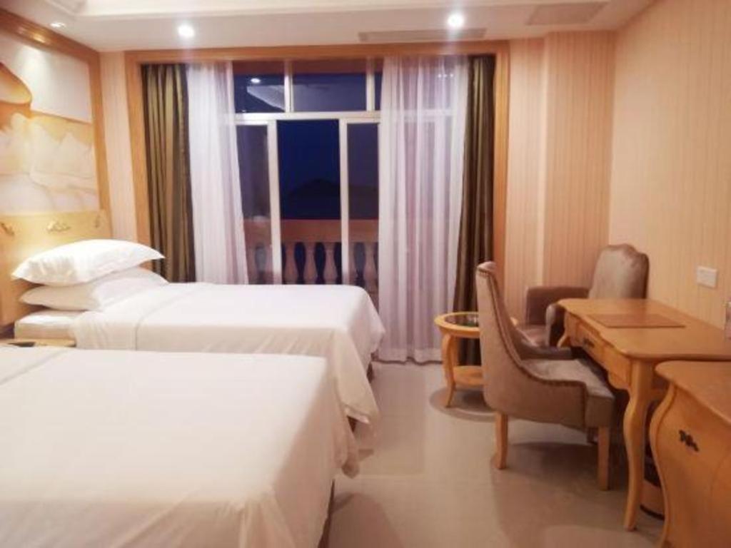 Vienna Classic Hotel Guangdong Yangxi Moon Bay Kültér fotó