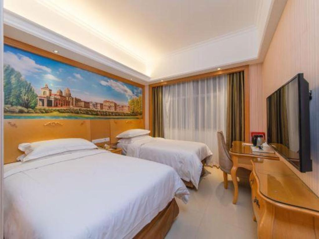 Vienna Classic Hotel Guangdong Yangxi Moon Bay Kültér fotó