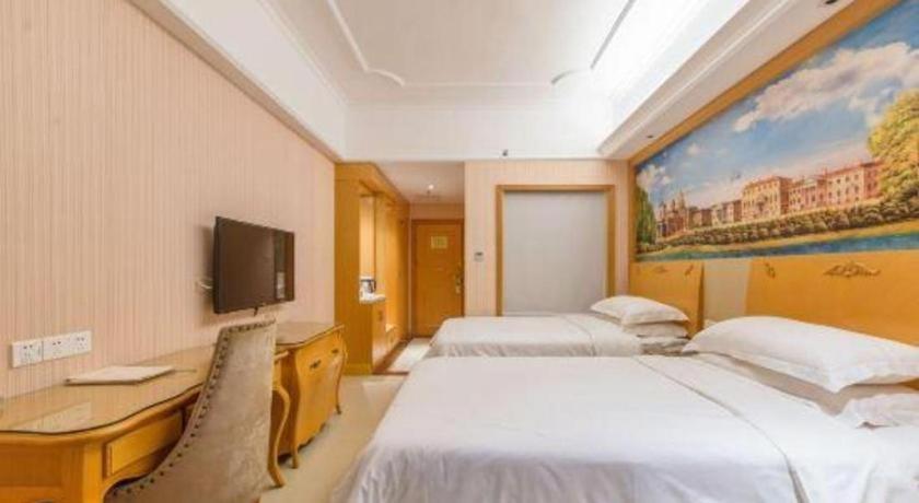 Vienna Classic Hotel Guangdong Yangxi Moon Bay Kültér fotó