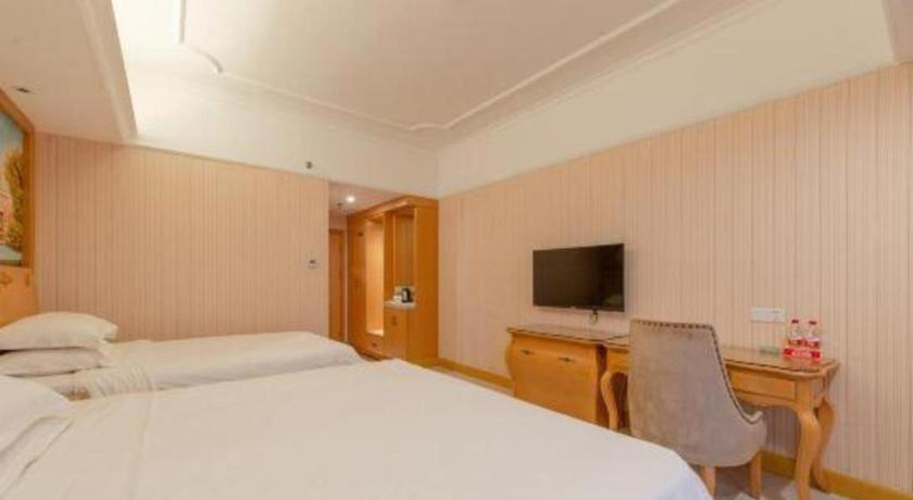 Vienna Classic Hotel Guangdong Yangxi Moon Bay Kültér fotó